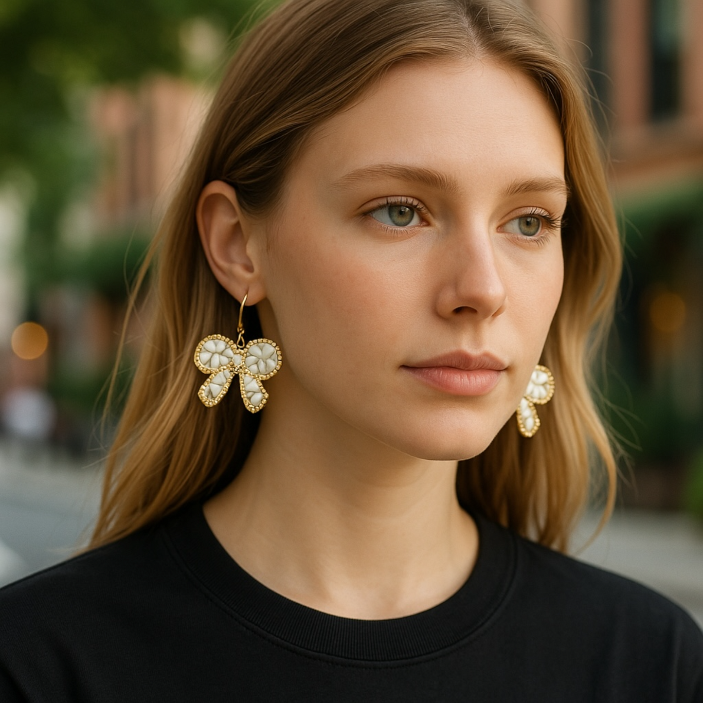 Ribbon shaped earrings